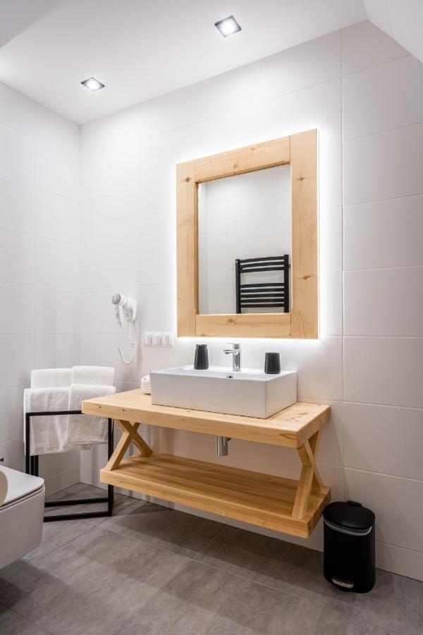 Bialy Mis Apartamenty Art & Design زاكوباني المظهر الخارجي الصورة